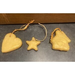 VTG Unique Homemade Beeswax Ornaments Lot Of 3 Smells So Good Heart Home Star